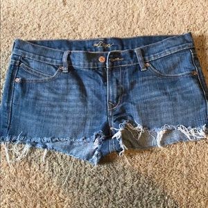 Cut off jean shorts